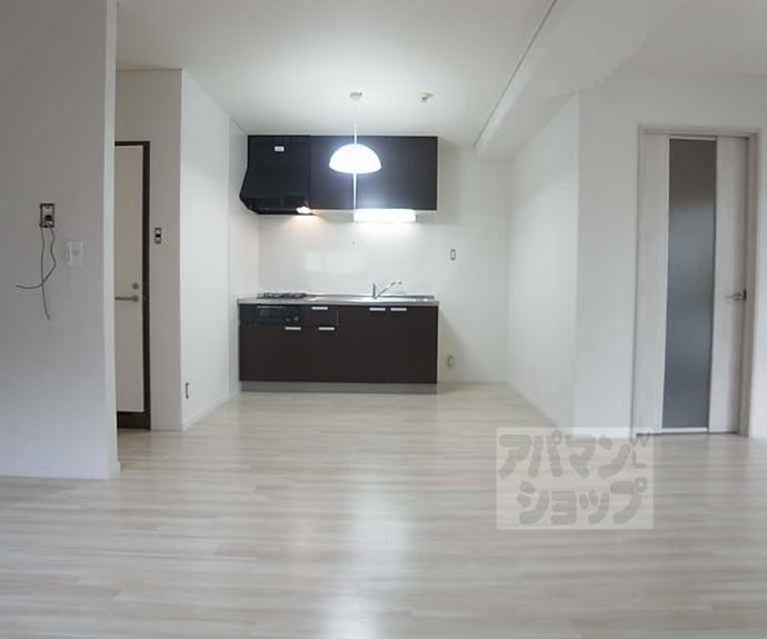 【ウエストヴィラ】間取