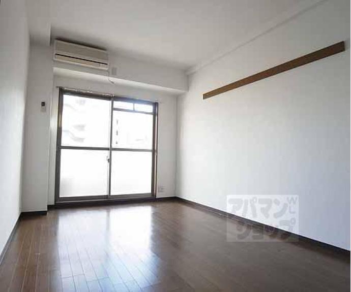 【シェリーカラー】間取