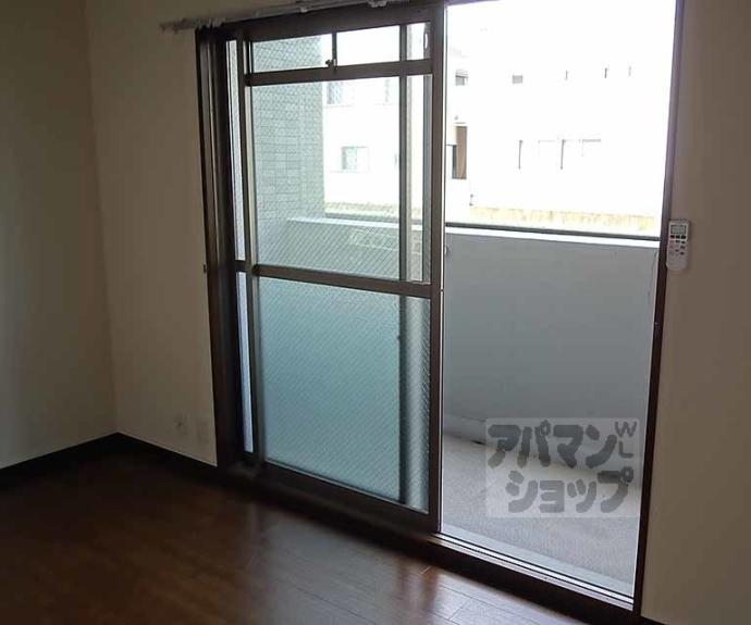 【オクトーブル桂】間取