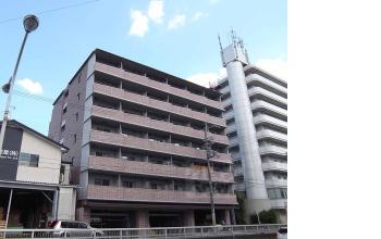 西京極畔勝町マンション：間取図