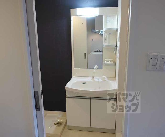 【西京極畔勝町マンション】間取