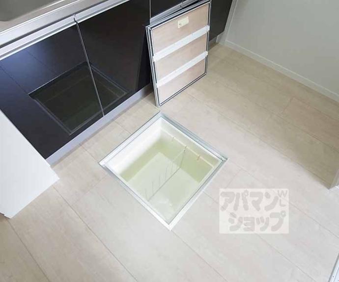 【ハイエスト京都桂川】間取