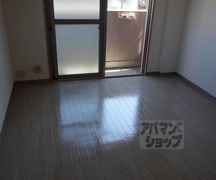 【プルーリオン西桂】間取
