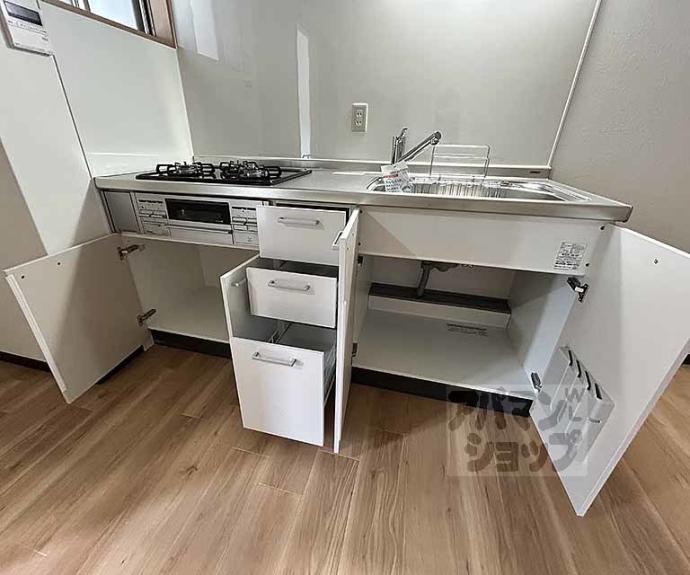 【西院春栄町貸家】間取