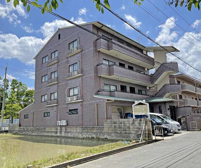 アビタシオン川島