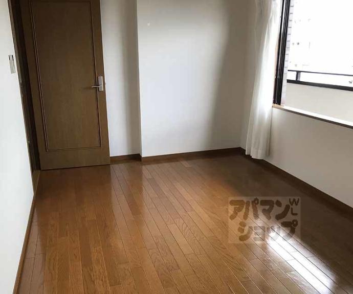 【アビタシオン川島】間取