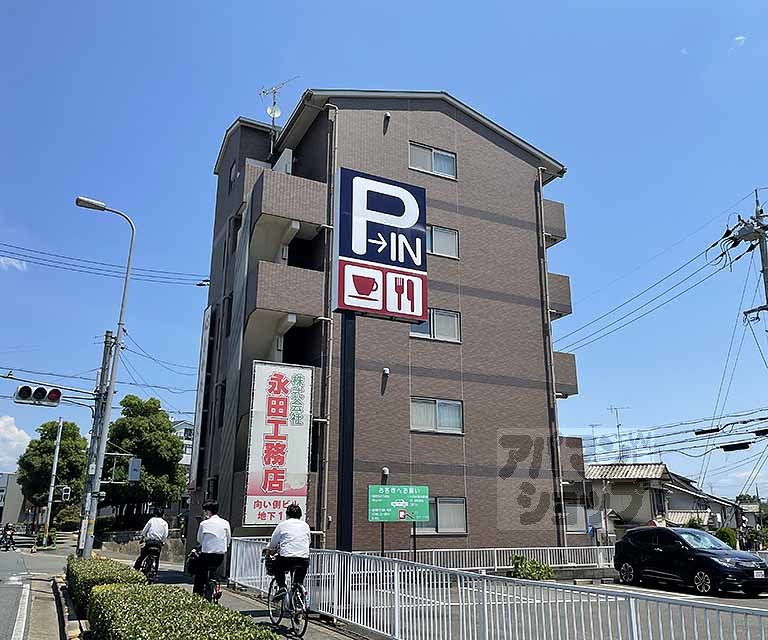 シャルレ１２番館