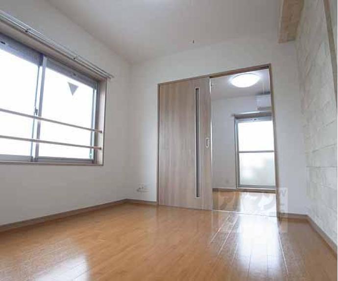 【シャルレ12番館】間取