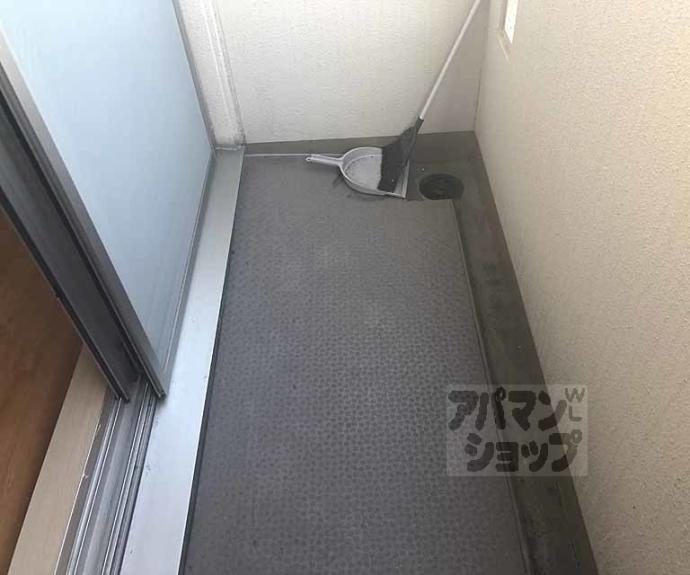 【シャルレ１２番館】間取