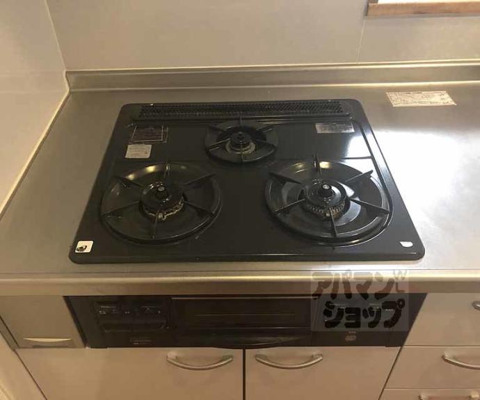 【シャルレ１２番館】間取