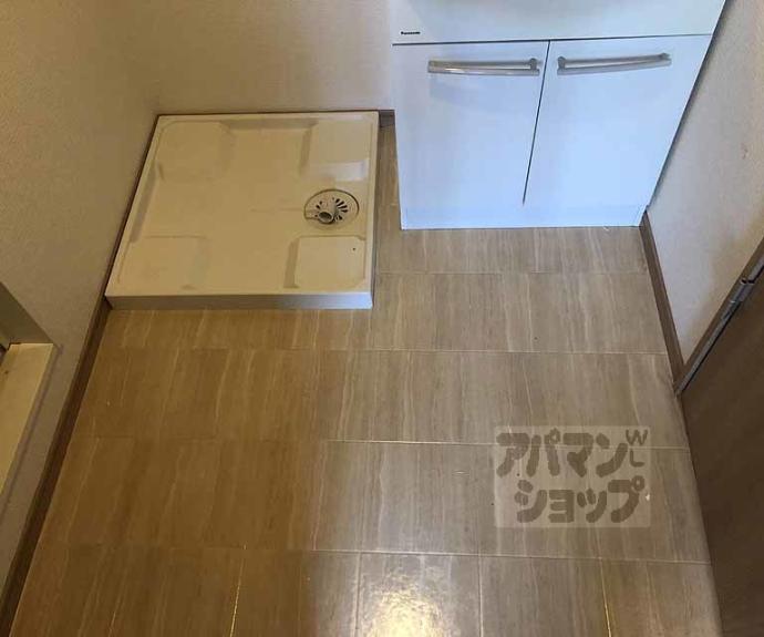 【シャルレ１２番館】間取