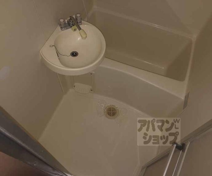 【アルティア桂】間取