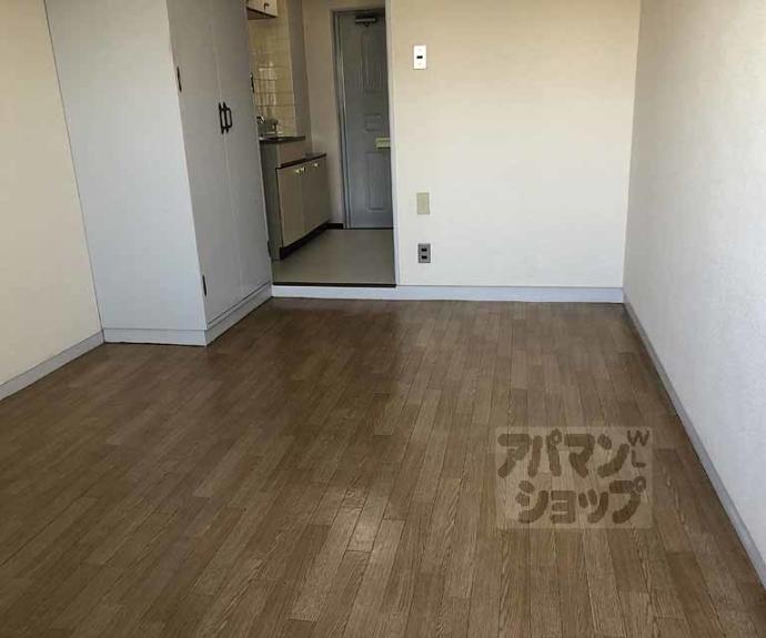 【ライブカントリーエイト】間取