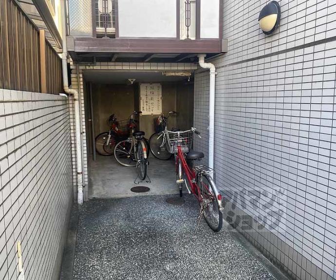 【ファミリエ桂】間取