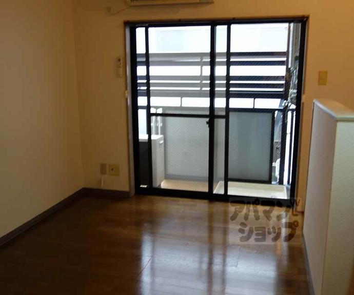 【ファミリエ桂】間取