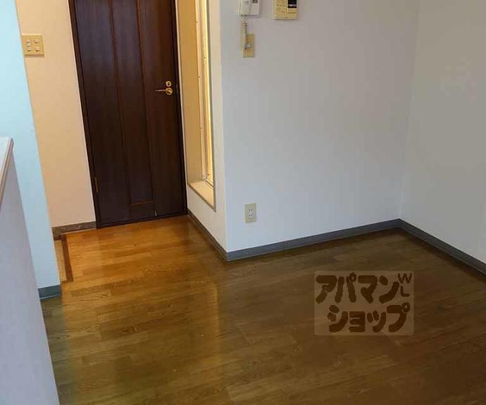 【ファミリエ桂】間取