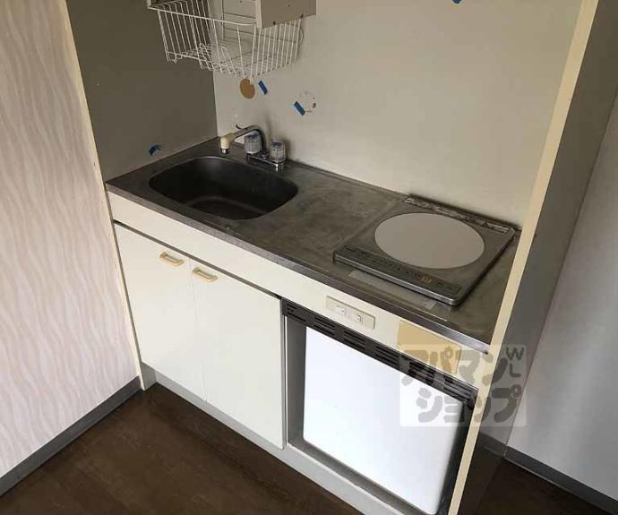 【ファミリエ桂】間取