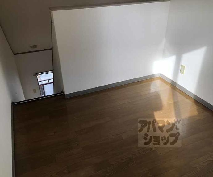 【ファミリエ桂】間取