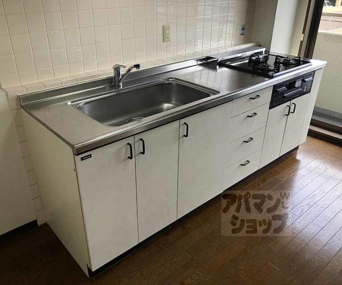 【Ｌ．ＰＡＴＩＯ】間取