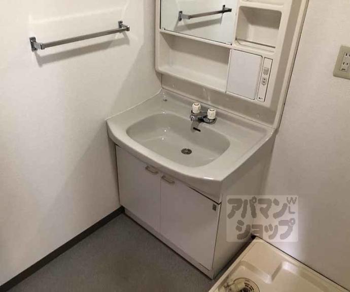 【Ｌ．ＰＡＴＩＯ】間取