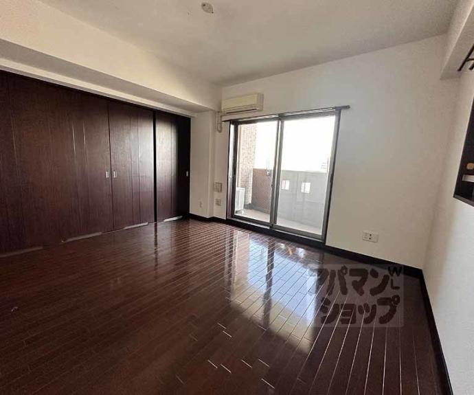 【ライジングコート京都西院フロンティア】間取