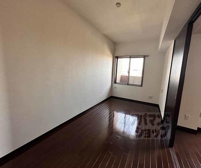 【ライジングコート京都西院フロンティア】間取