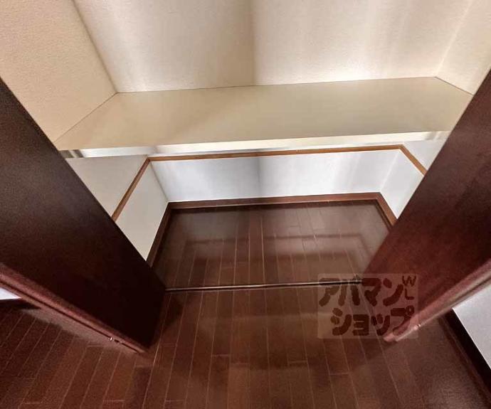 【ライジングコート京都西院フロンティア】間取