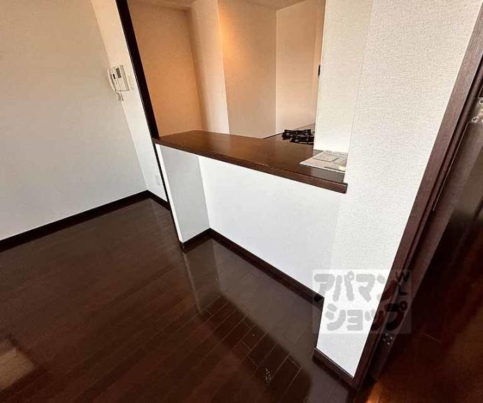 【ライジングコート京都西院フロンティア】間取