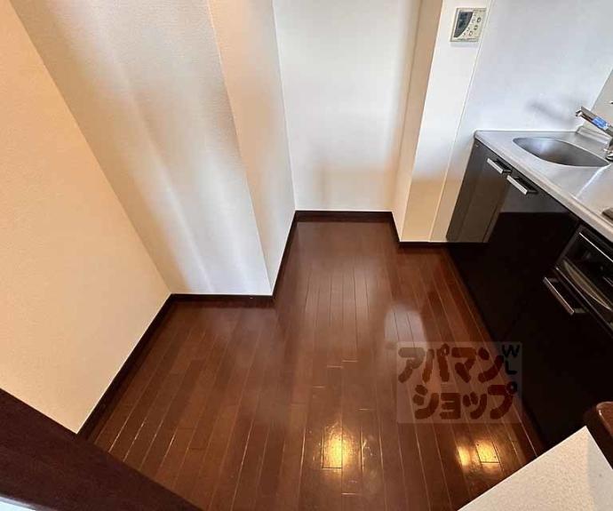 【ライジングコート京都西院フロンティア】間取