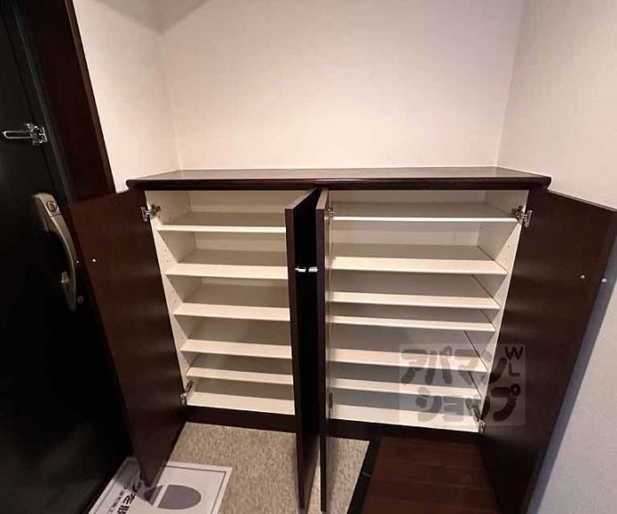 【ライジングコート京都西院フロンティア】間取