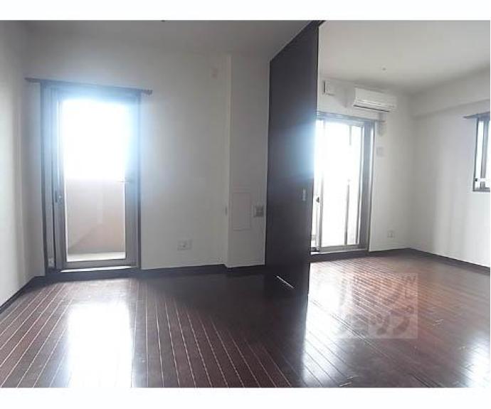 【ライジングコート京都西院フロンティア】間取