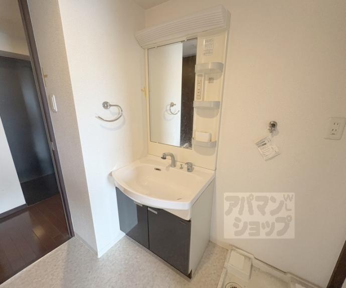 【ライジングコート京都西院フロンティア】間取