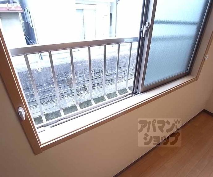 【サンラック西京極】間取