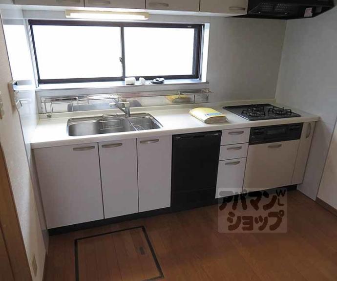 【西ノ京小堀池町１４－１３貸家】間取