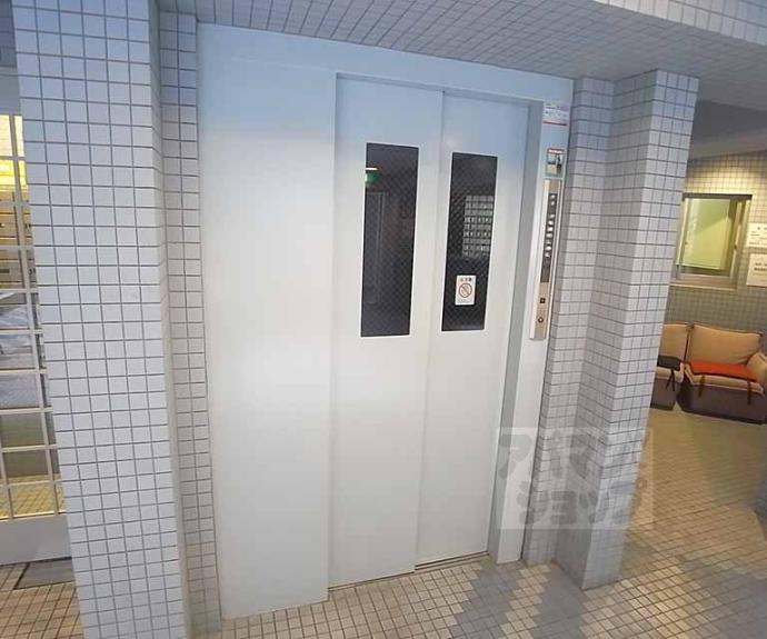 【デトム・ワン二條城東】間取