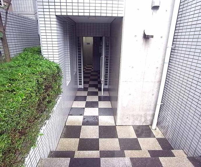 【デトム・ワン二條城東】間取