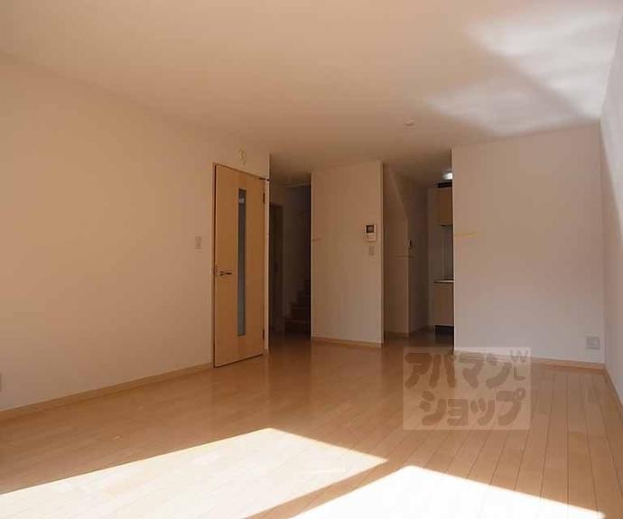 【サントルモン中山】間取