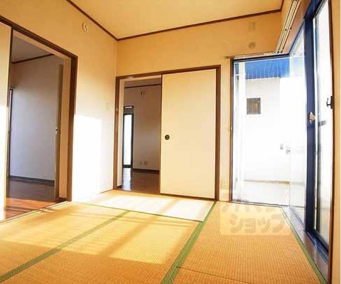 【メゾンド戸倉】間取