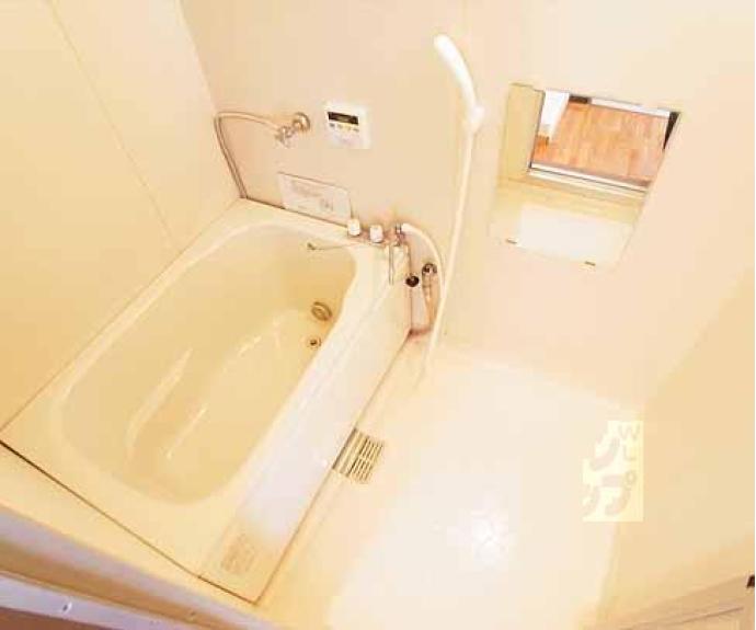 【メゾンド戸倉】間取