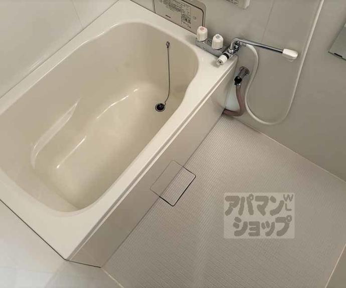 【メゾンド戸倉】間取