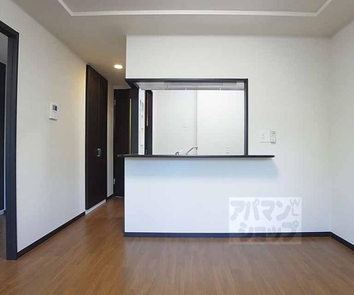 【ノーベルＹＵＩ　２】間取