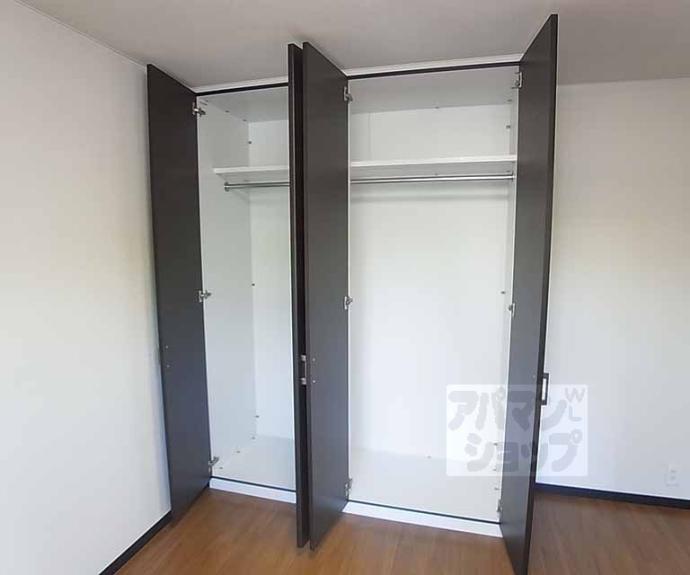 【ノーベルＹＵＩ　２】間取