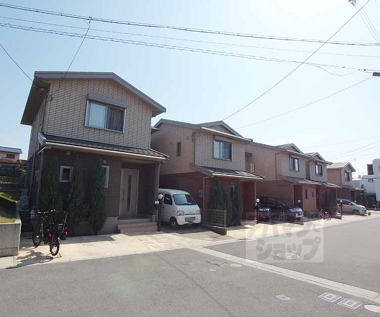 ヒルズガーデン伏見桃山