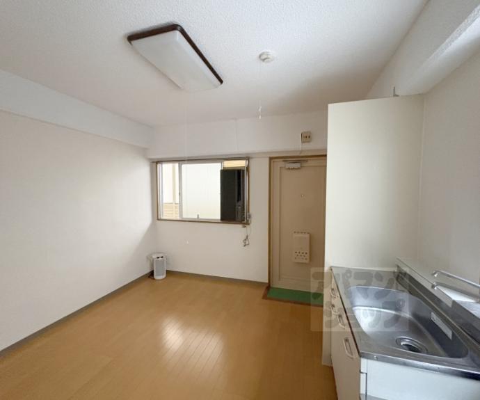 【今出川マンション】間取