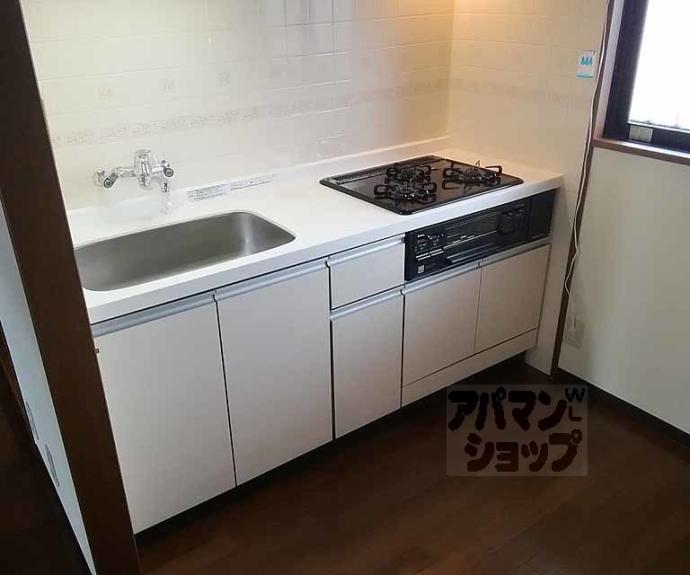 【プリベール上桂】間取