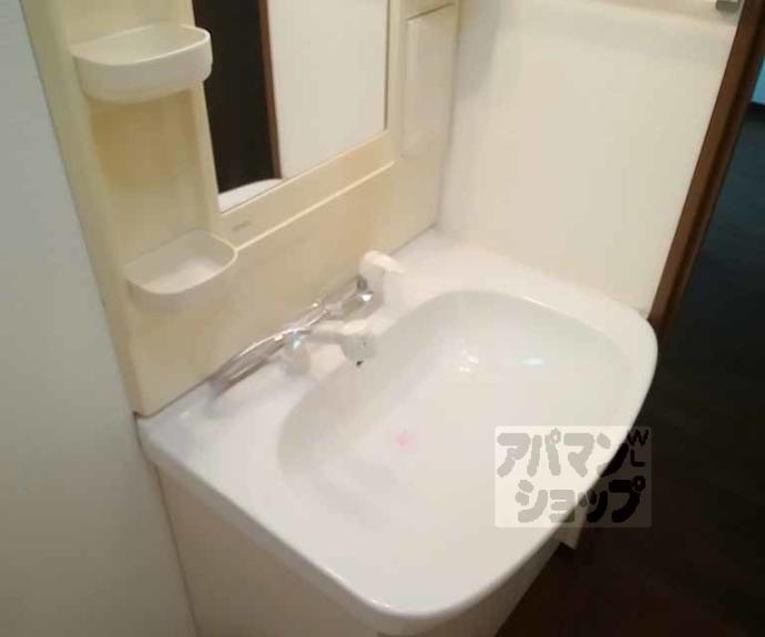 【プリベール上桂】間取