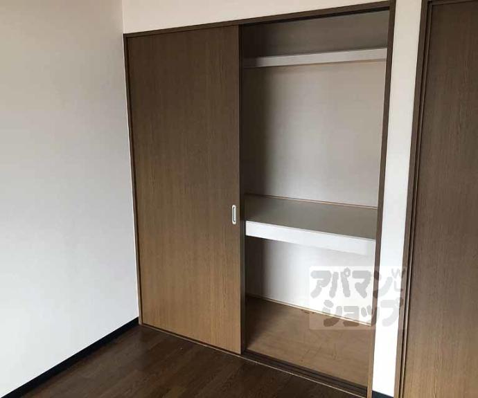 【プリベール上桂】間取