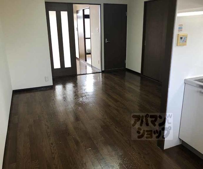 【プリベール上桂】間取