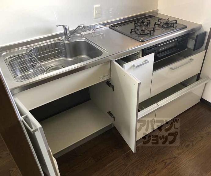 【プリベール上桂】間取