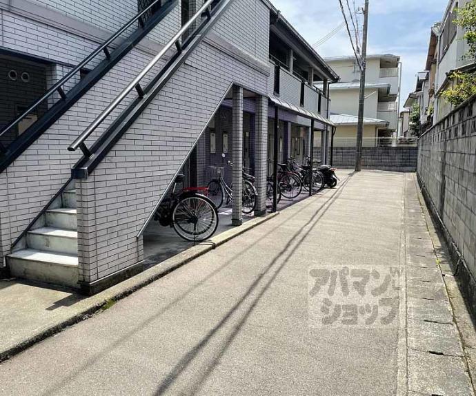 【クィーンズコートY棟】間取